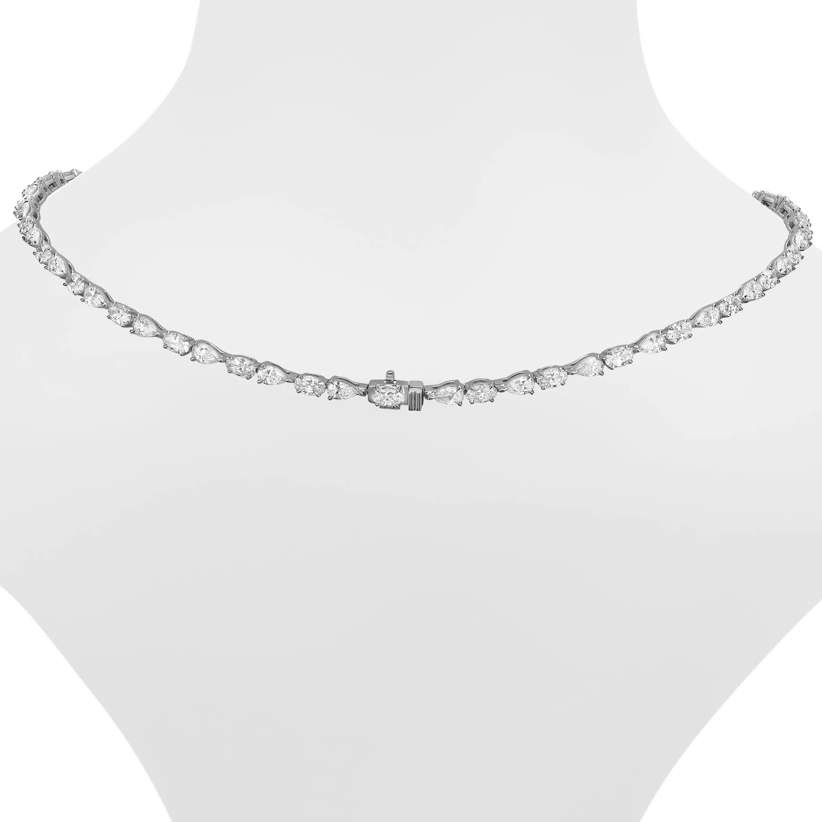 «بوار رويال»