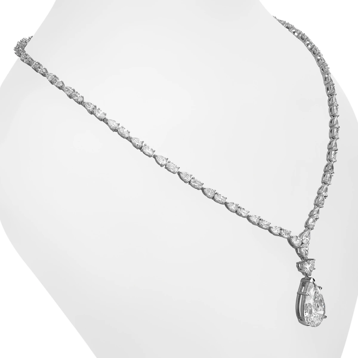 «بوار رويال»